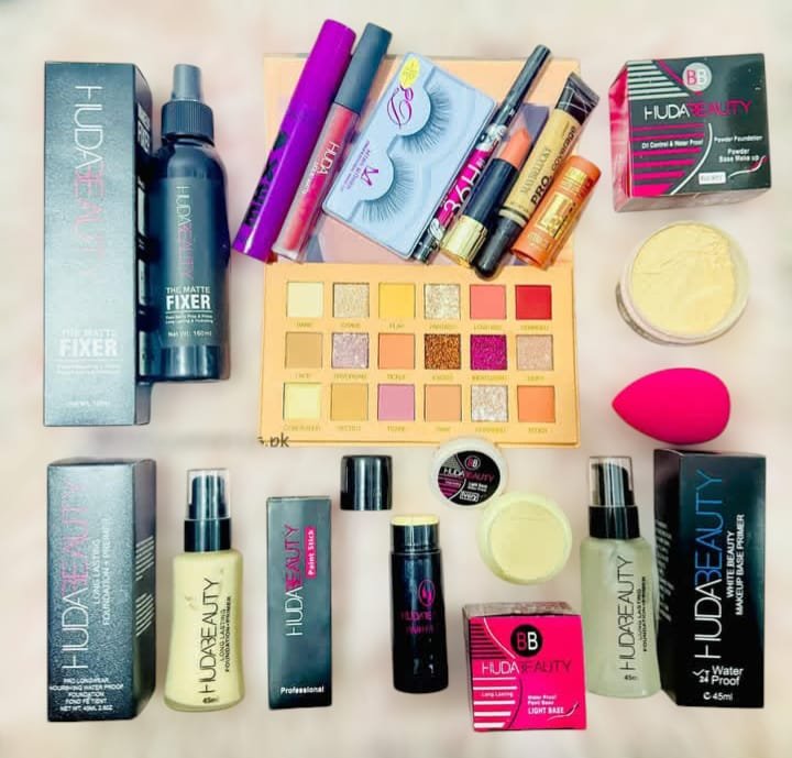 14 - in - 1 Huda Beauty Makeup Bundle perfect for all your beauty