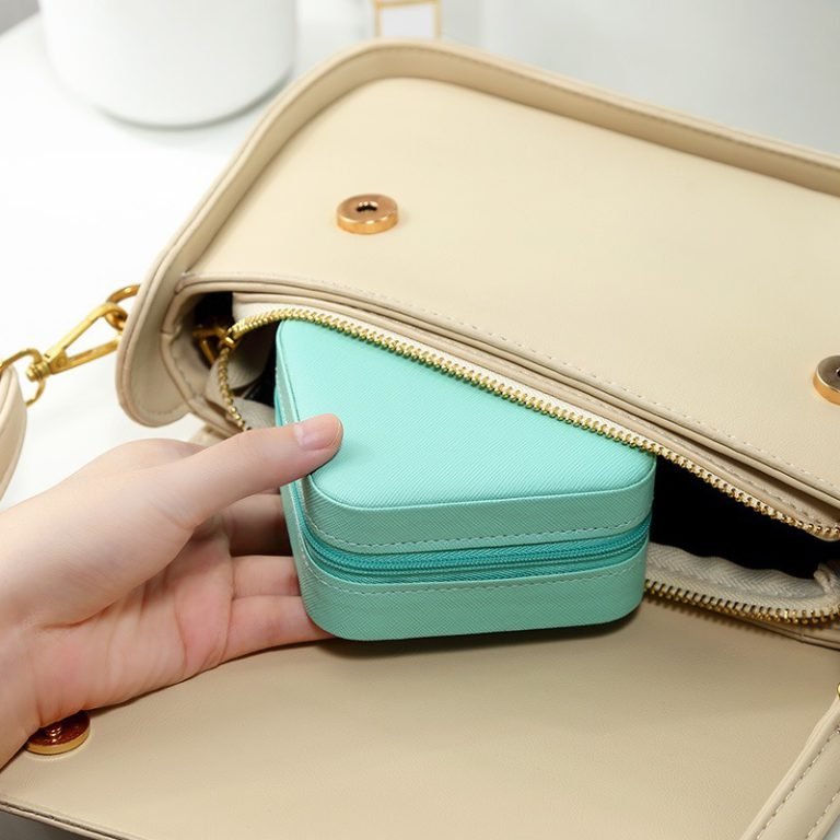 Travel Leather Pocket Jewellery Organizer Box (Mix/Random color) - Image 3