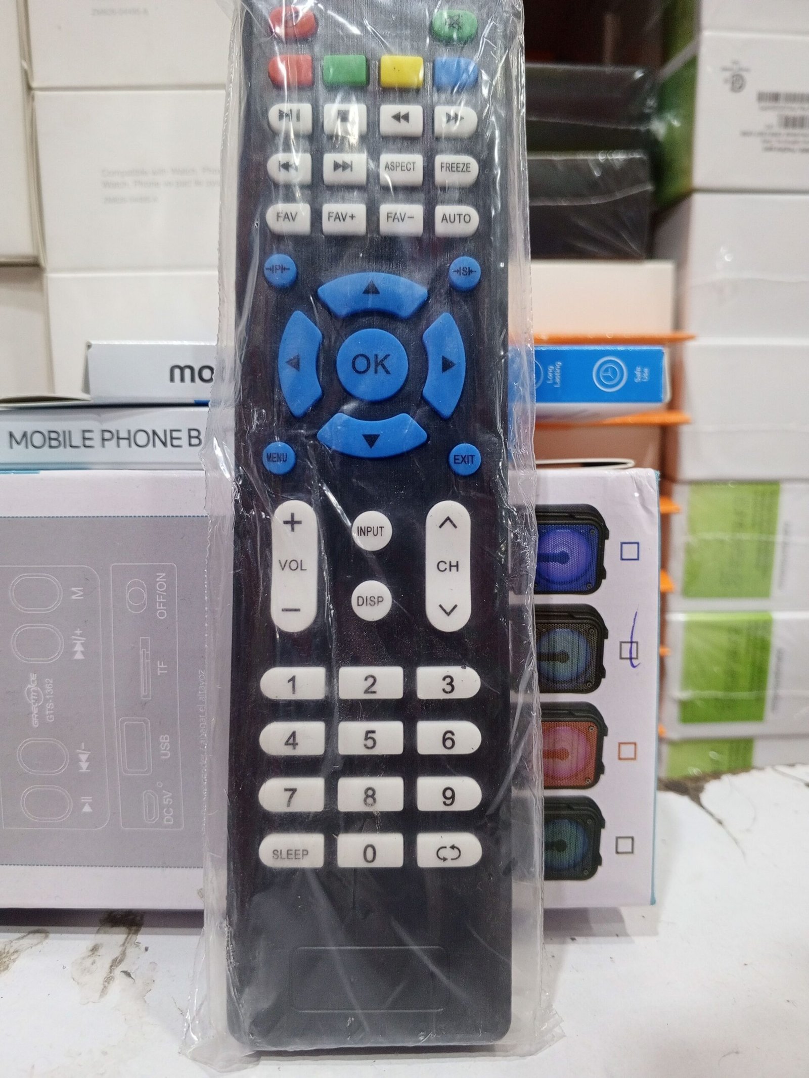 Universal TV Remote Controller Compatible With Multiple Television Brands For Easy Entertainment Setup - Image 3